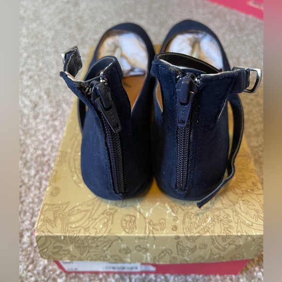 Navy Suede Flats with Ankle Strap Size 8.5! - Picture 6 of 8